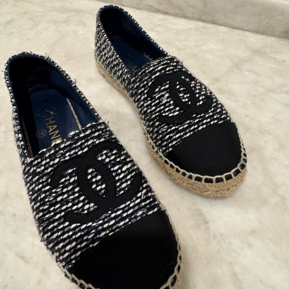 CHANEL Black and White Tweed Espadrilles